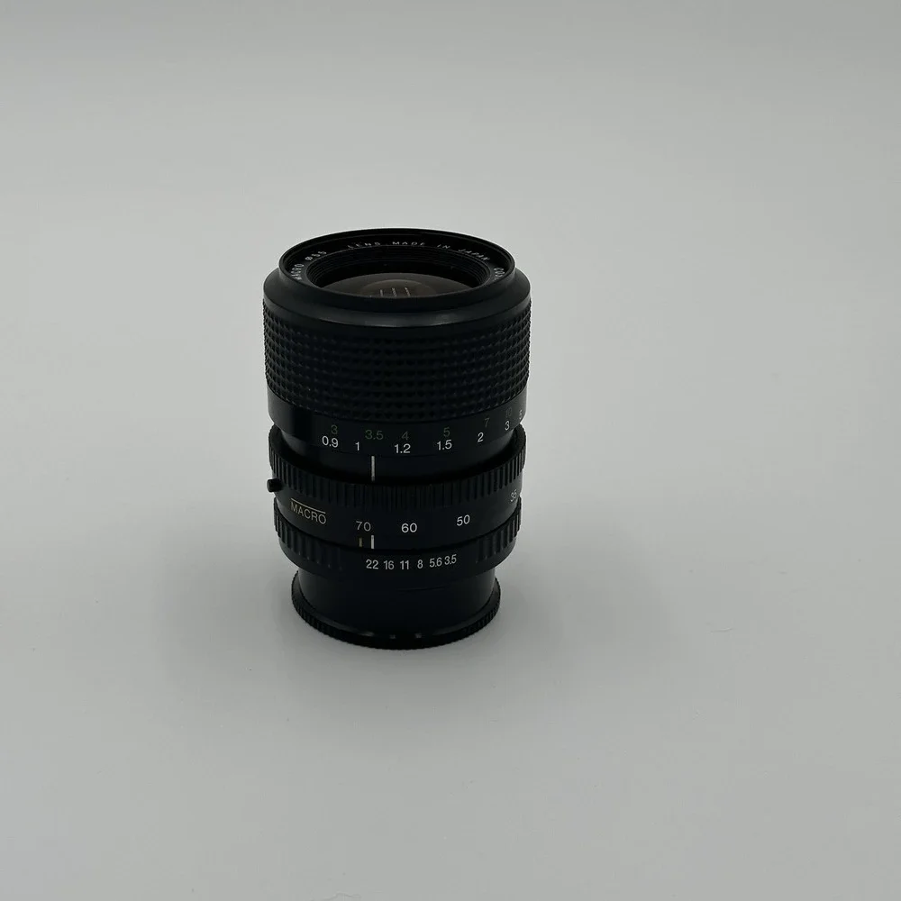 Cosina maximum aperture
